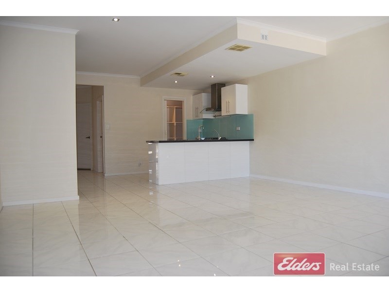 74 Harvey Circuit, Mawson Lakes SA 5095