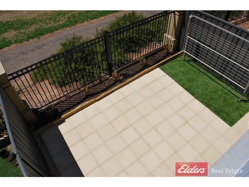 74 Harvey Circuit, Mawson Lakes SA 5095