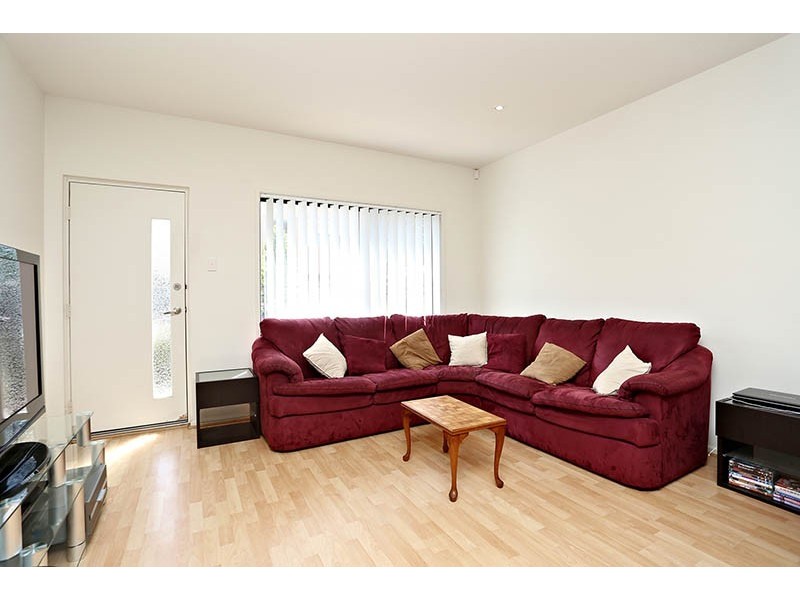 25A The Strand, Mawson Lakes SA 5095