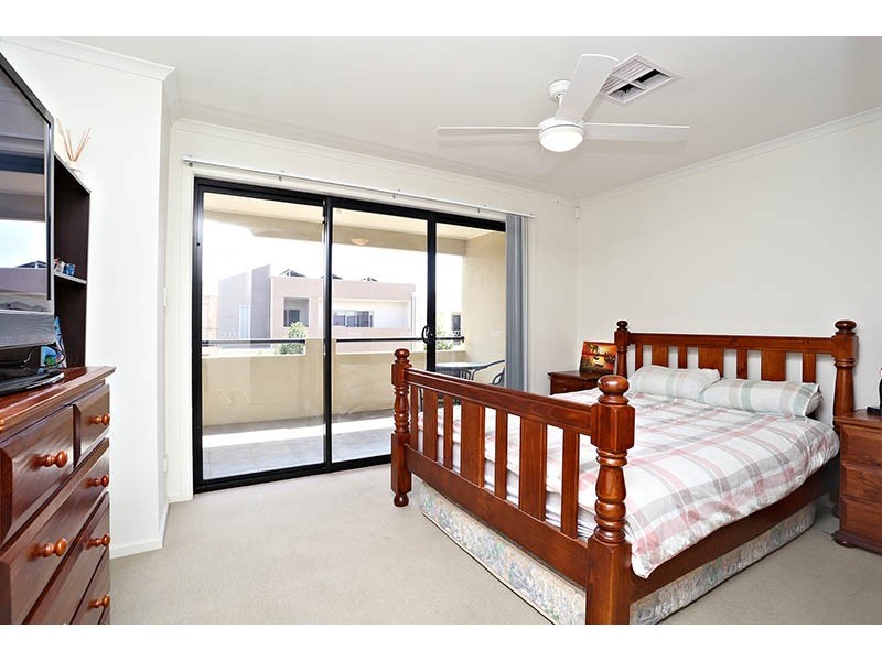 25A The Strand, Mawson Lakes SA 5095