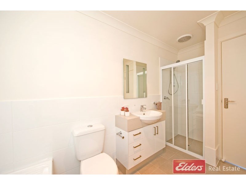 86B Cascades Drive, Mawson Lakes SA 5095