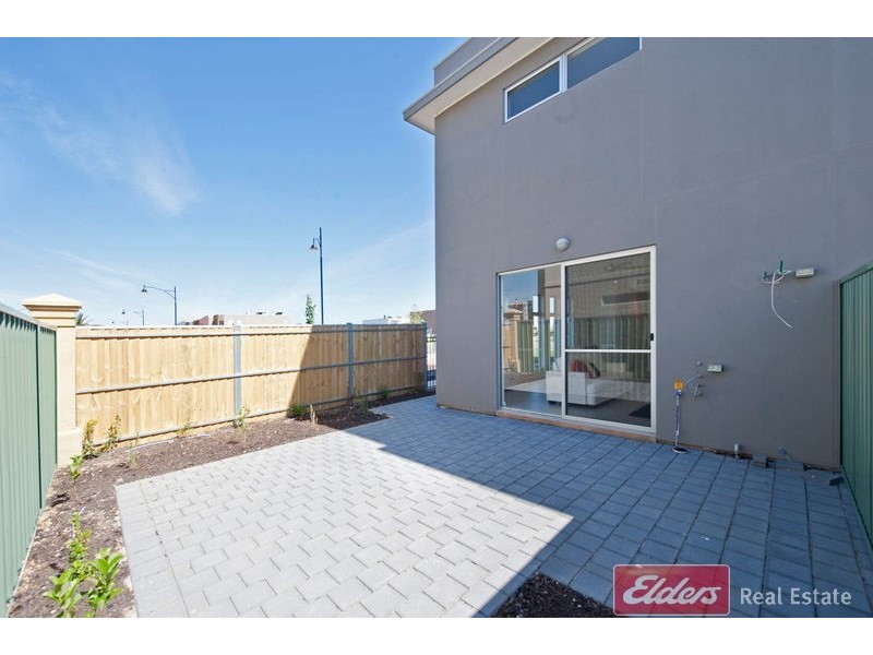 86B Cascades Drive, Mawson Lakes SA 5095
