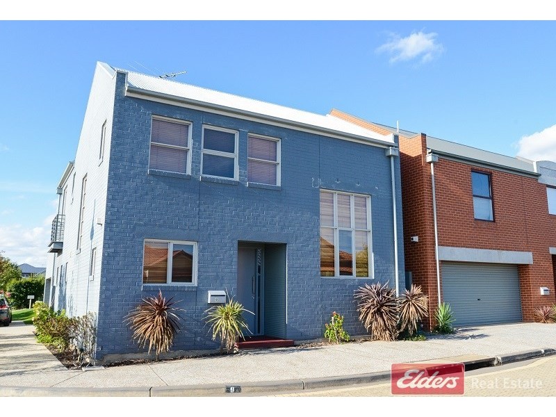 9 Fraser Lane, Mawson Lakes SA 5095