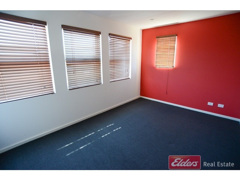 9 Fraser Lane, Mawson Lakes SA 5095