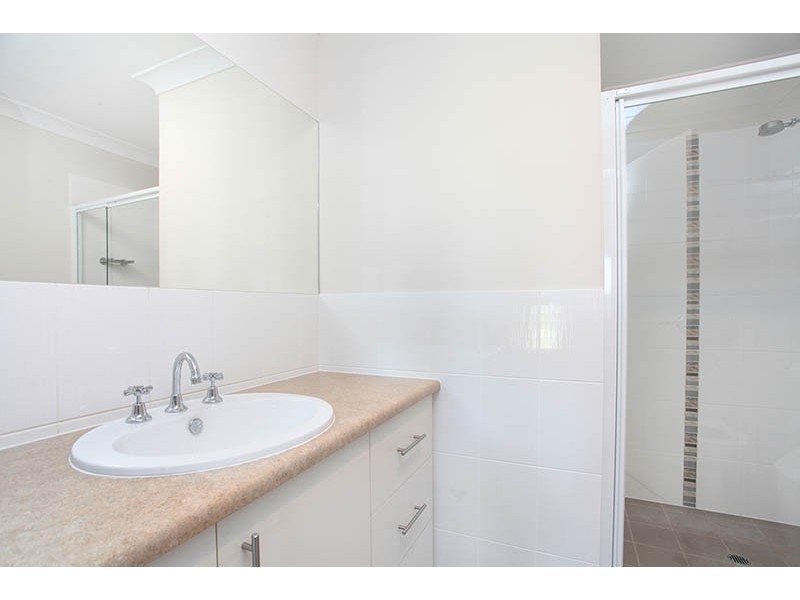 22 Cascades Drive, Mawson Lakes SA 5095