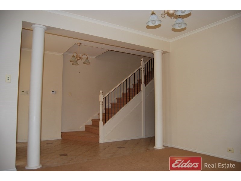 5 Lakeside Close, Mawson Lakes SA 5095