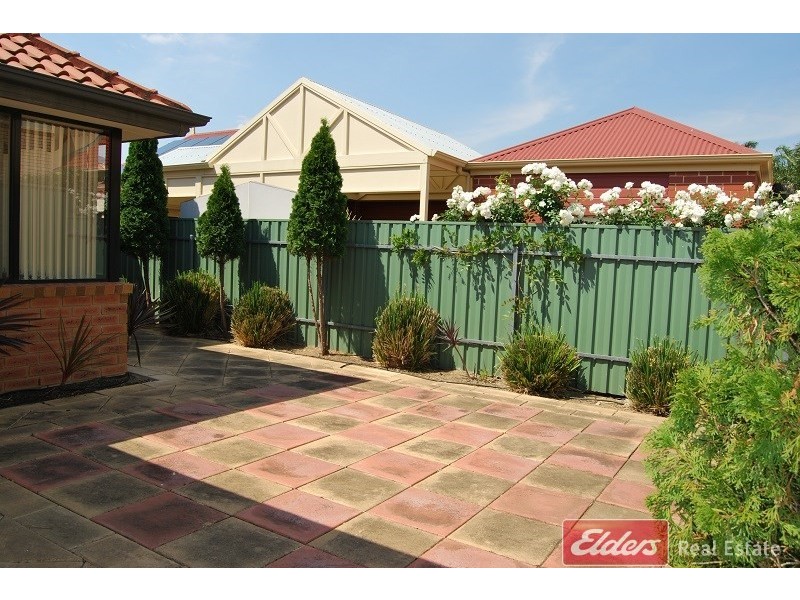 5 Lakeside Close, Mawson Lakes SA 5095