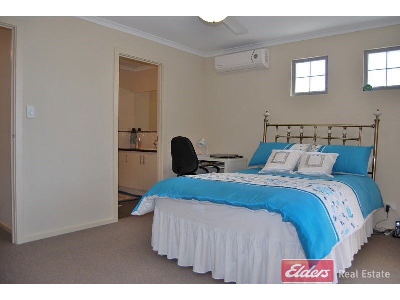 43 Adeline Street, Mawson Lakes SA 5095