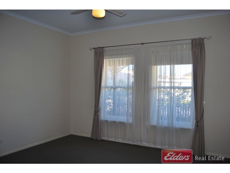 26 Adeline Street, Mawson Lakes SA 5095