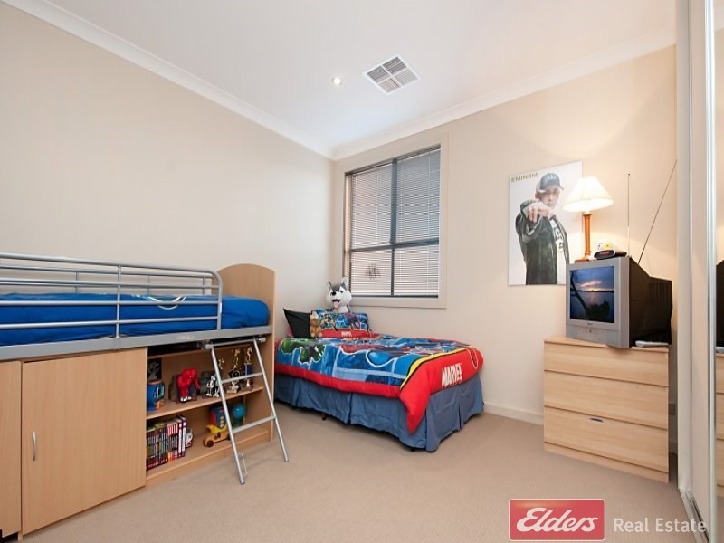 60 Innes Circuit, Mawson Lakes SA 5095