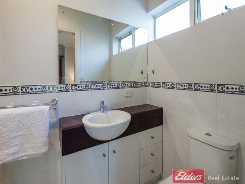 18 Yates Street, Mawson Lakes SA 5095