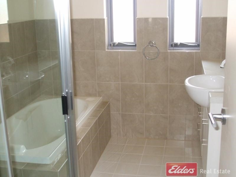 60 Hindmarsh Circuit, Mawson Lakes SA 5095