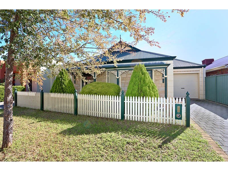 30 Beechwood Avenue, Mawson Lakes SA 5095