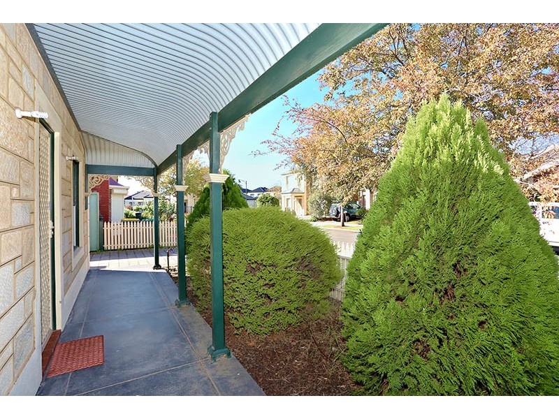 30 Beechwood Avenue, Mawson Lakes SA 5095