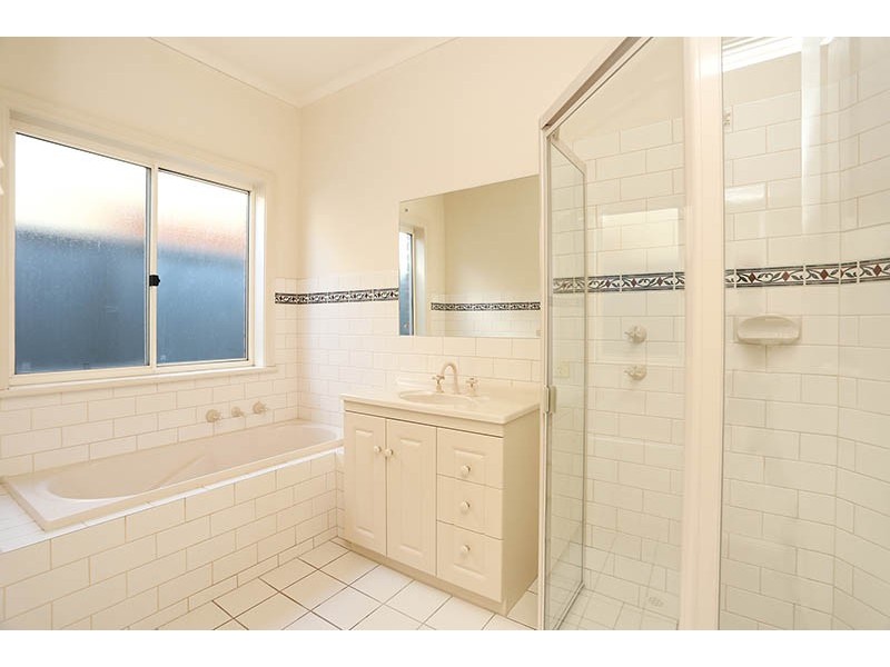 30 Beechwood Avenue, Mawson Lakes SA 5095