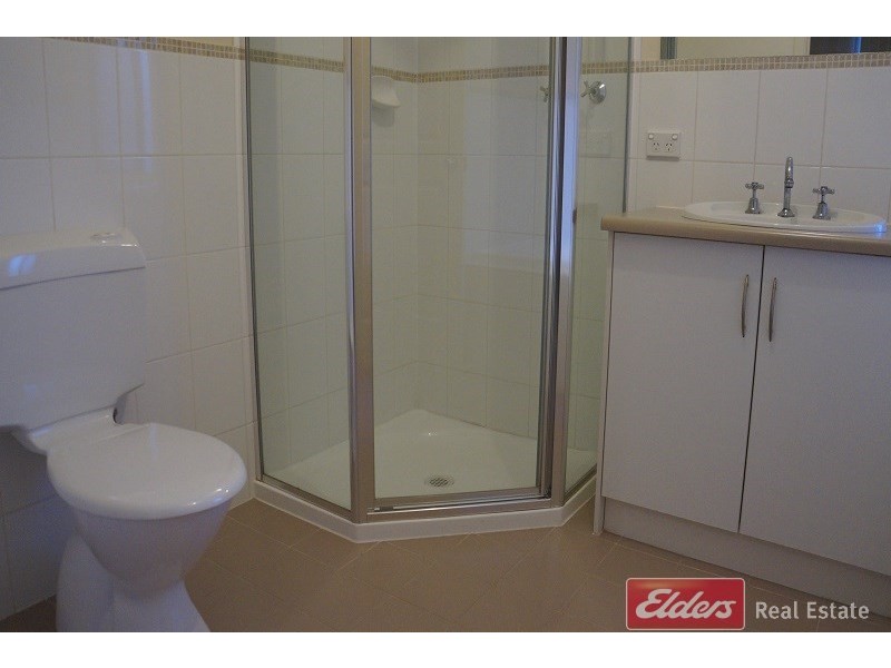 36 Lakefied Crescent, Mawson Lakes SA 5095