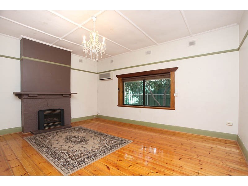 18 Gum Avenue, Dry Creek SA 5094