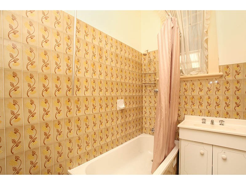 18 Gum Avenue, Dry Creek SA 5094