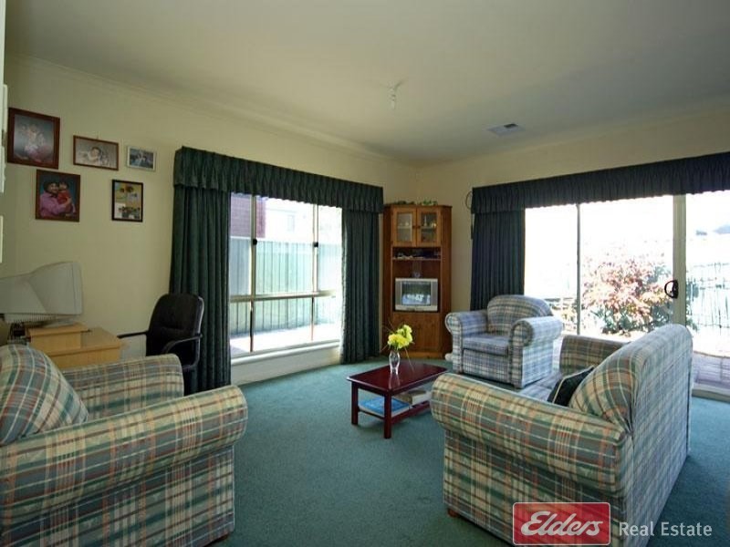 5 Shipsters Lane, Mawson Lakes SA 5095