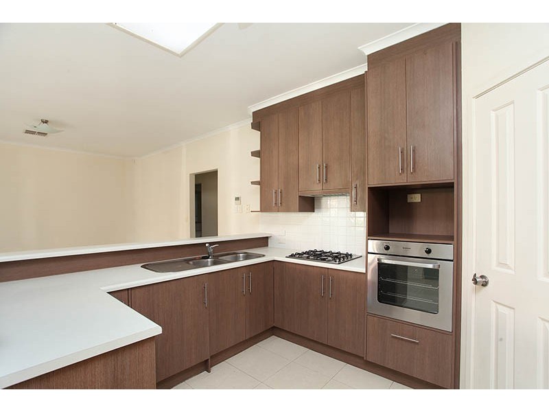 10 Grenada Court, Mawson Lakes SA 5095