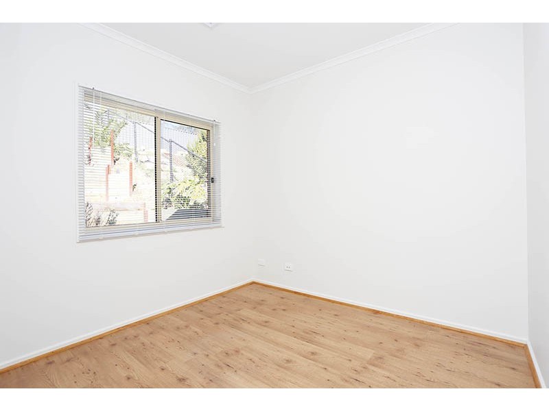 42 Franklin Avenue, Mawson Lakes SA 5095