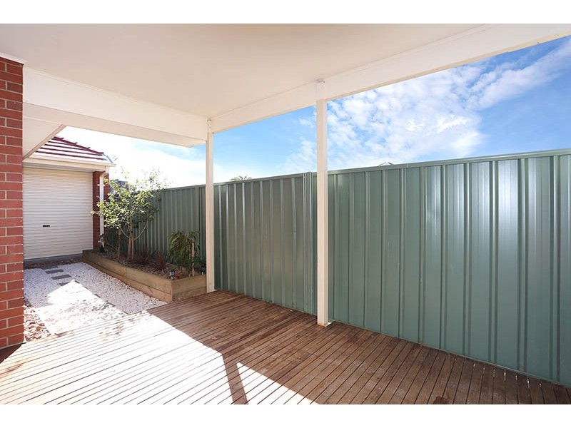 42 Franklin Avenue, Mawson Lakes SA 5095