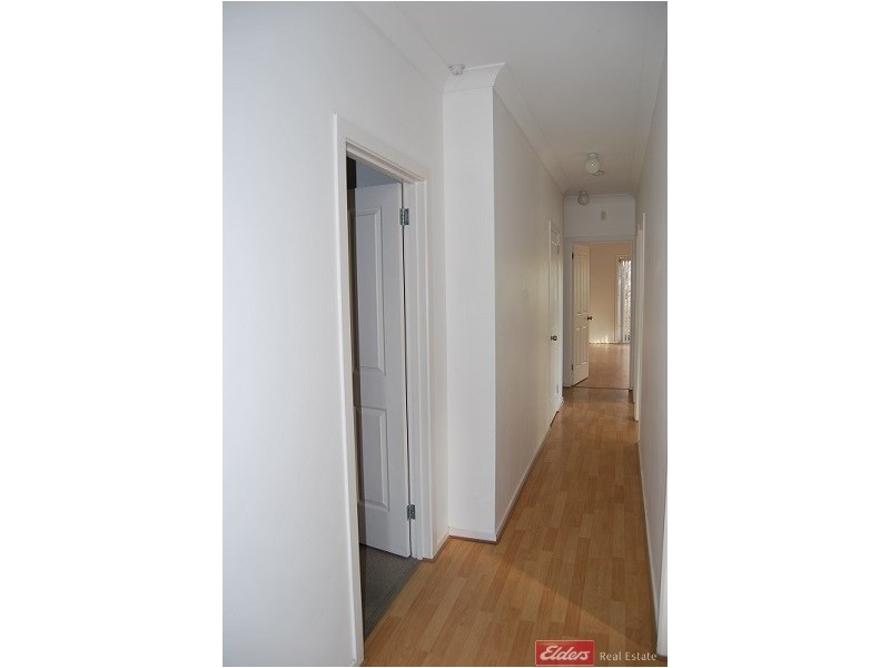 1 Shipsters Lane, Mawson Lakes SA 5095