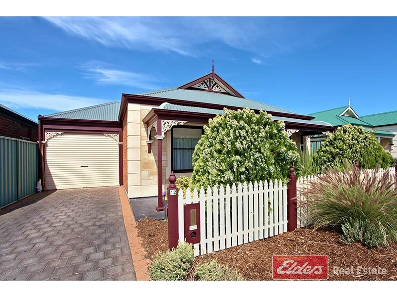12 Prion Circuit, Mawson Lakes SA 5095