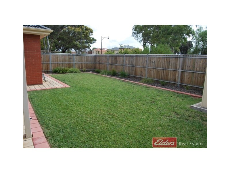 25 Baird Street, Mawson Lakes SA 5095