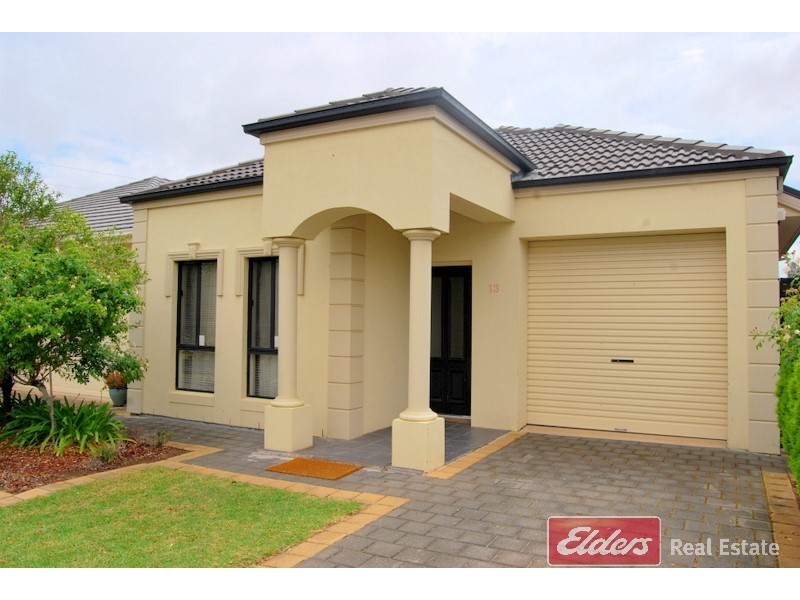 13 Sandpiper Chase, Mawson Lakes SA 5095