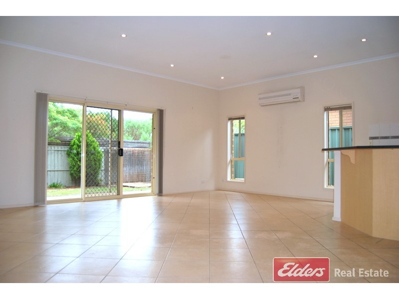 13 Sandpiper Chase, Mawson Lakes SA 5095