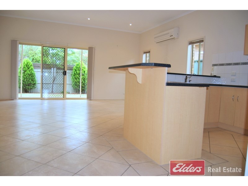 13 Sandpiper Chase, Mawson Lakes SA 5095