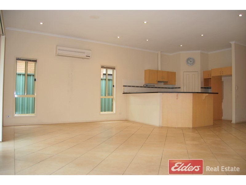 13 Sandpiper Chase, Mawson Lakes SA 5095