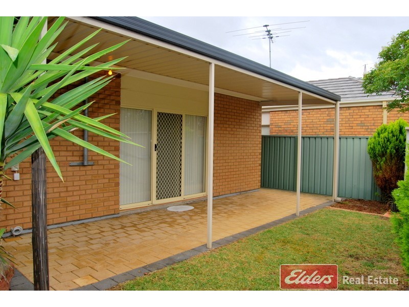 13 Sandpiper Chase, Mawson Lakes SA 5095