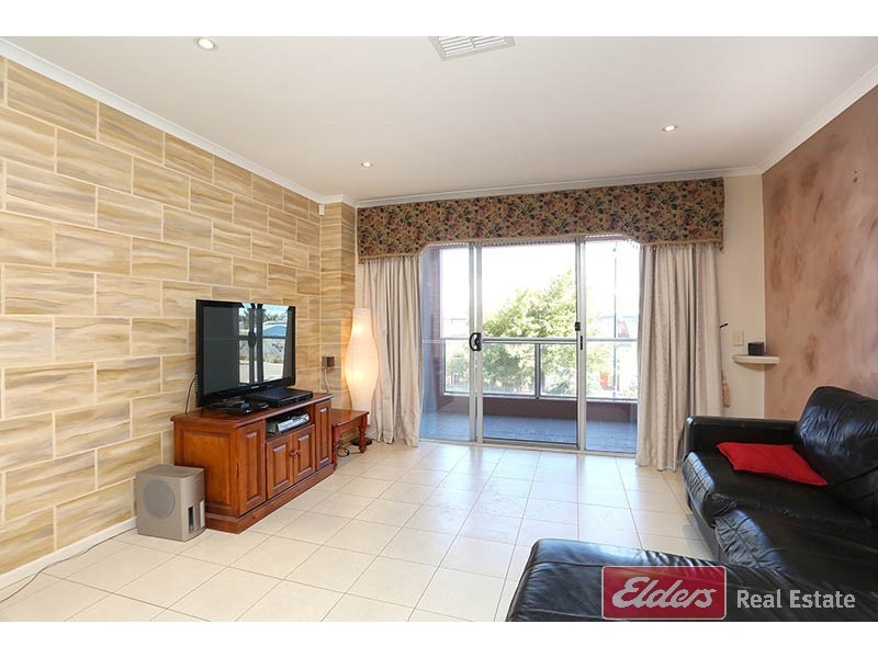 5/2-4 Hurtle Parade, Mawson Lakes SA 5095