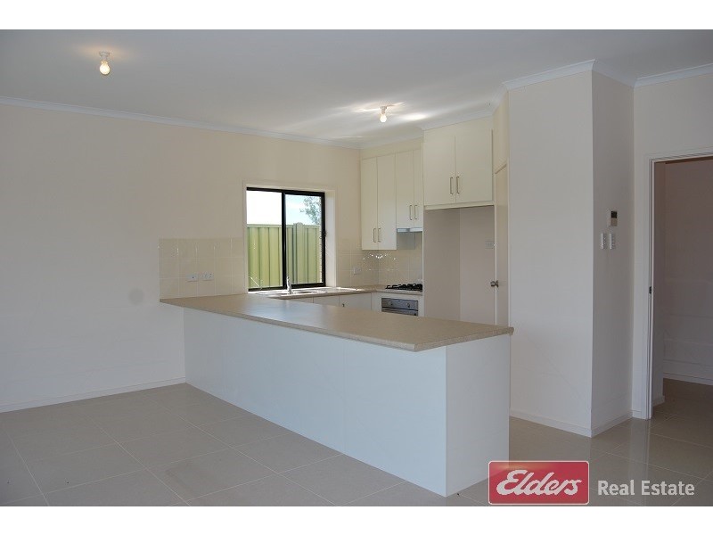 9 Antigua Court, Mawson Lakes SA 5095