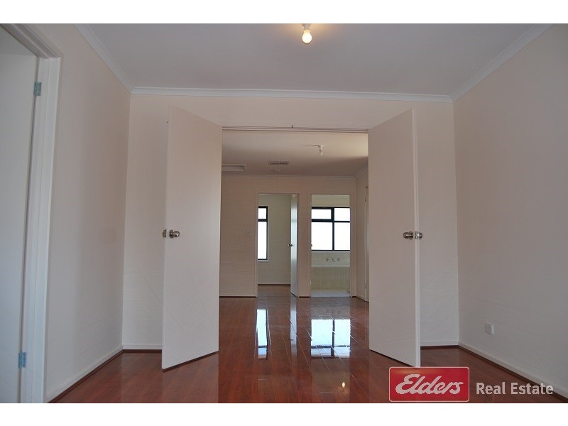 9 Antigua Court, Mawson Lakes SA 5095