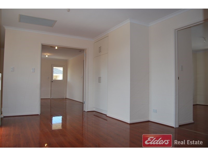 9 Antigua Court, Mawson Lakes SA 5095