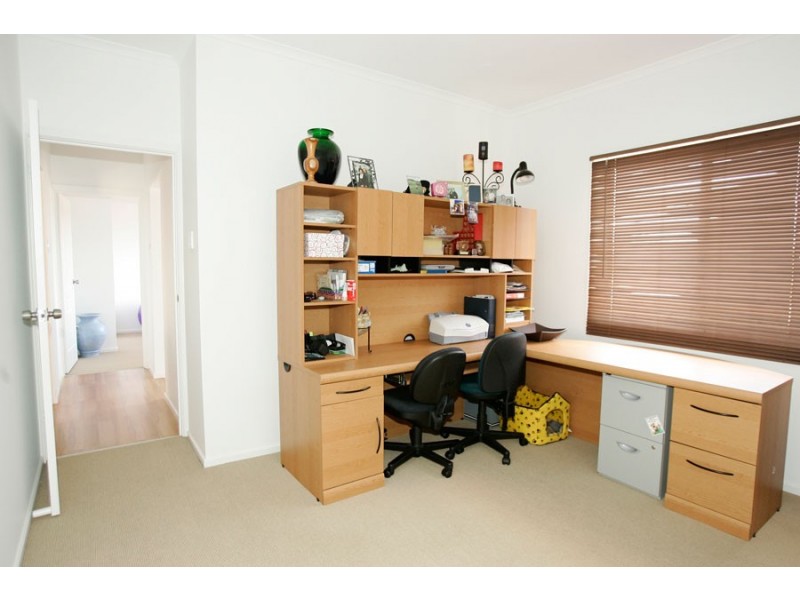 51 Lord Howe Crescent, Mawson Lakes SA 5095