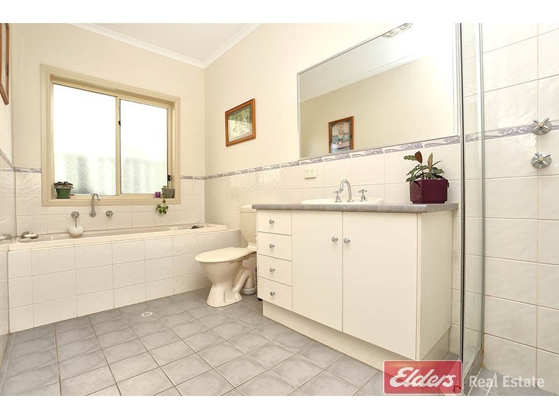 8 The Mews, Mawson Lakes SA 5095