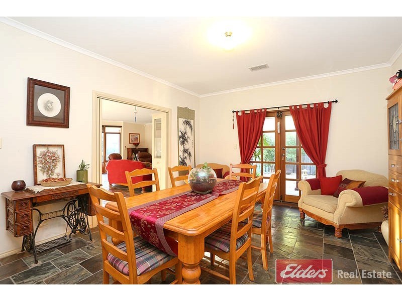 8 The Mews, Mawson Lakes SA 5095