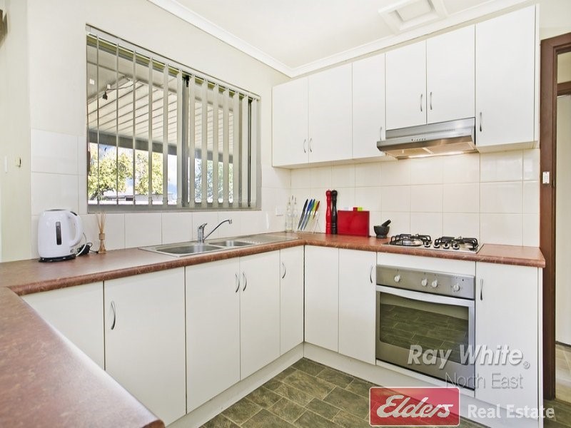 32 Kings Road, Parafield Gardens SA 5107