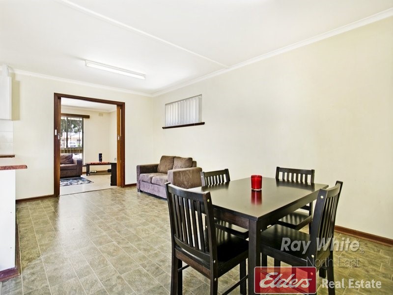 32 Kings Road, Parafield Gardens SA 5107