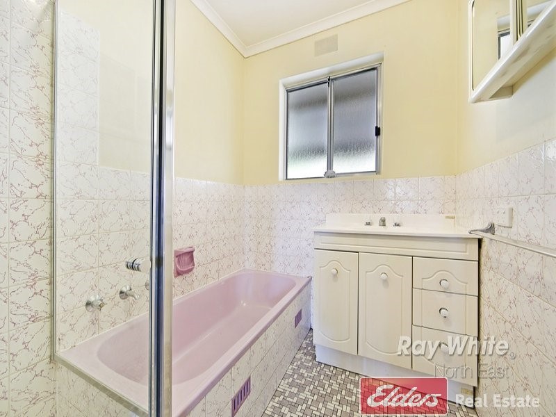 32 Kings Road, Parafield Gardens SA 5107