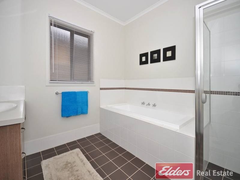 7 Oaks Court, Parafield Gardens SA 5107