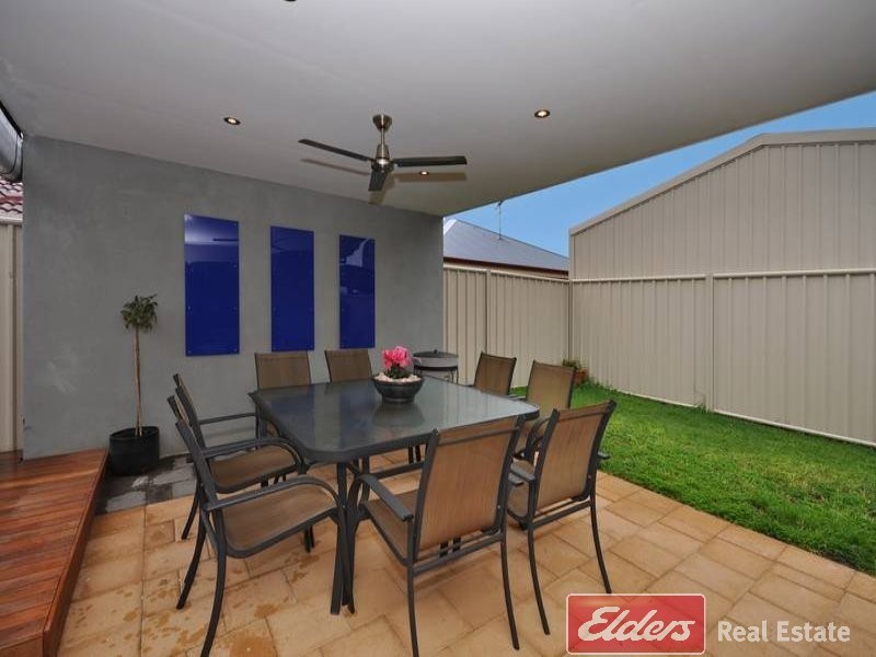 7 Oaks Court, Parafield Gardens SA 5107