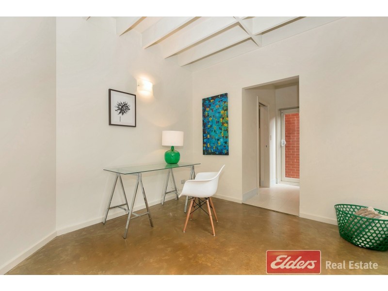 8 Yates Street, Mawson Lakes SA 5095