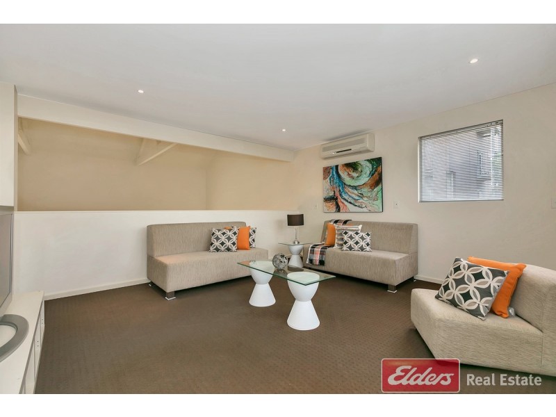 8 Yates Street, Mawson Lakes SA 5095