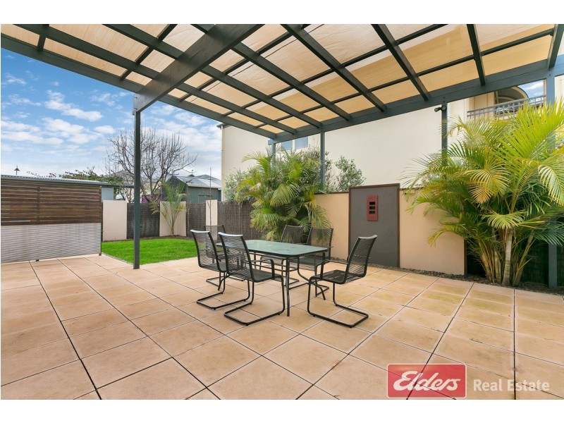 8 Yates Street, Mawson Lakes SA 5095