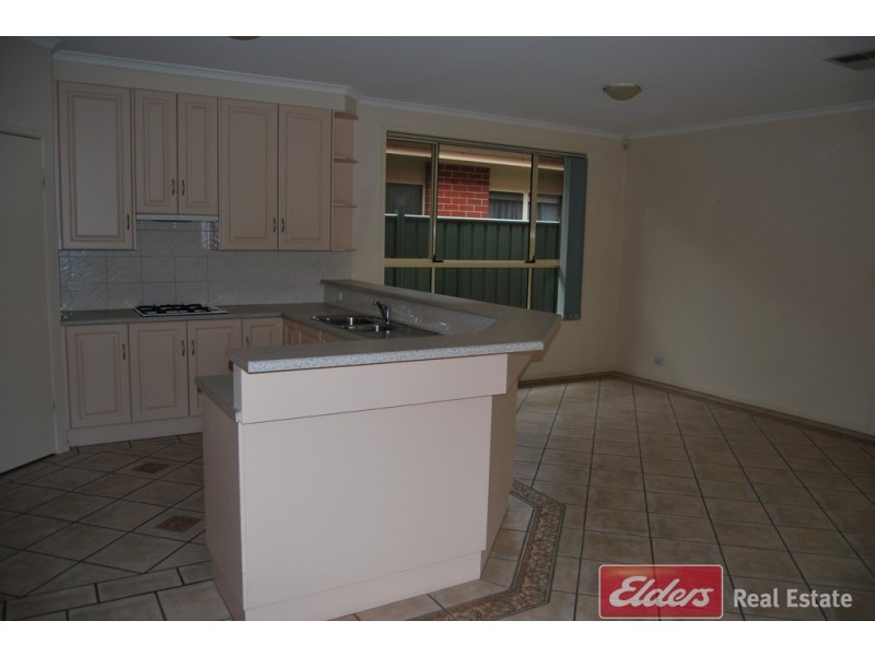 10 Gannet Street, Mawson Lakes SA 5095